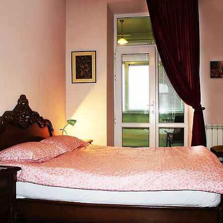 Vivid 2 Bedroom Apt. Γιερεβάν Εξωτερικό φωτογραφία