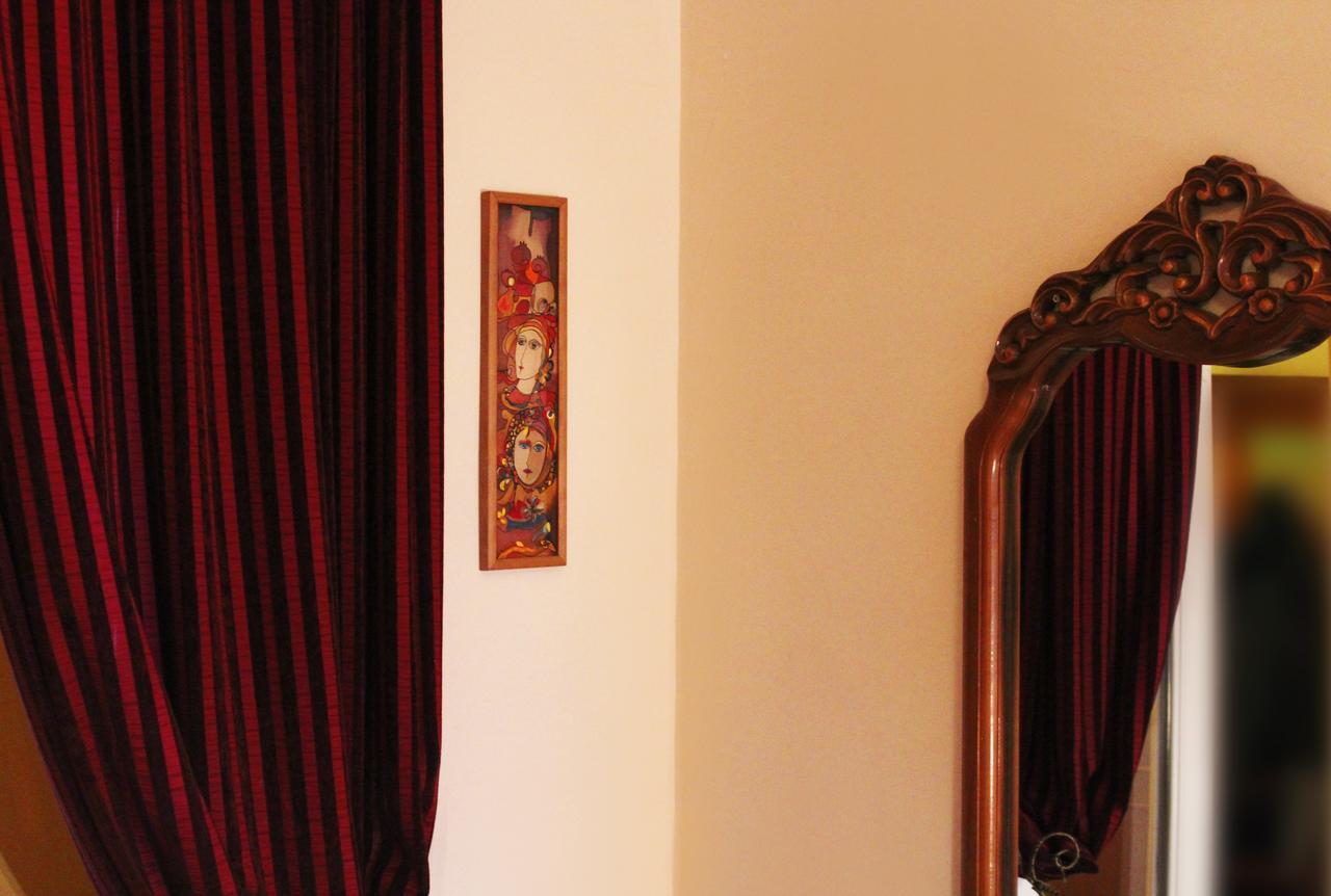 Vivid 2 Bedroom Apt. Γιερεβάν Εξωτερικό φωτογραφία