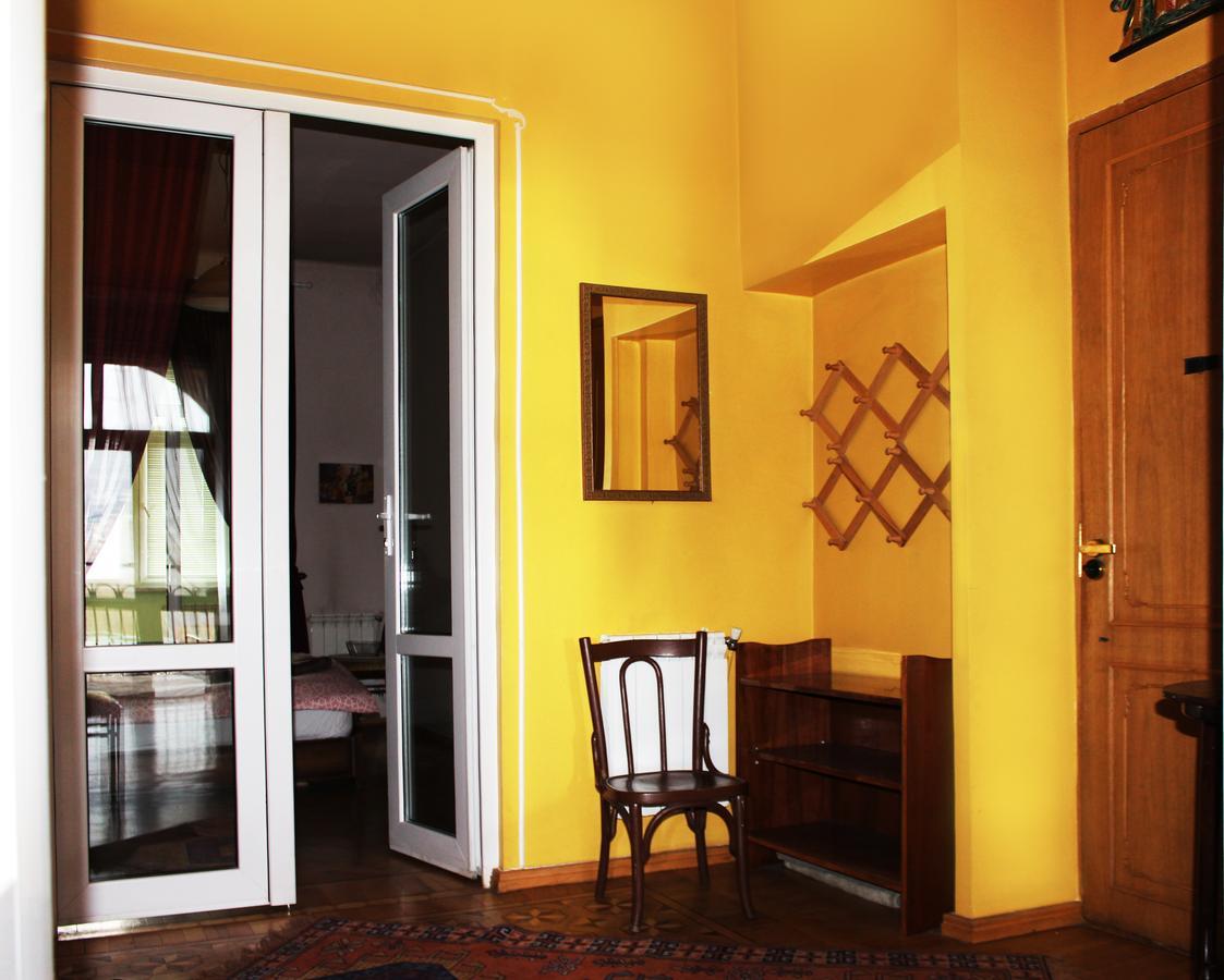 Vivid 2 Bedroom Apt. Γιερεβάν Εξωτερικό φωτογραφία
