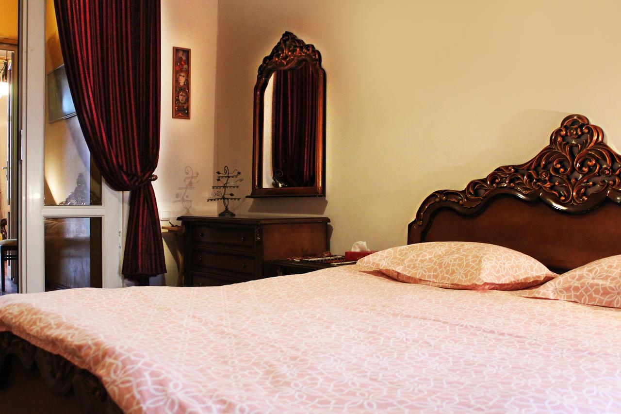 Vivid 2 Bedroom Apt. Γιερεβάν Εξωτερικό φωτογραφία